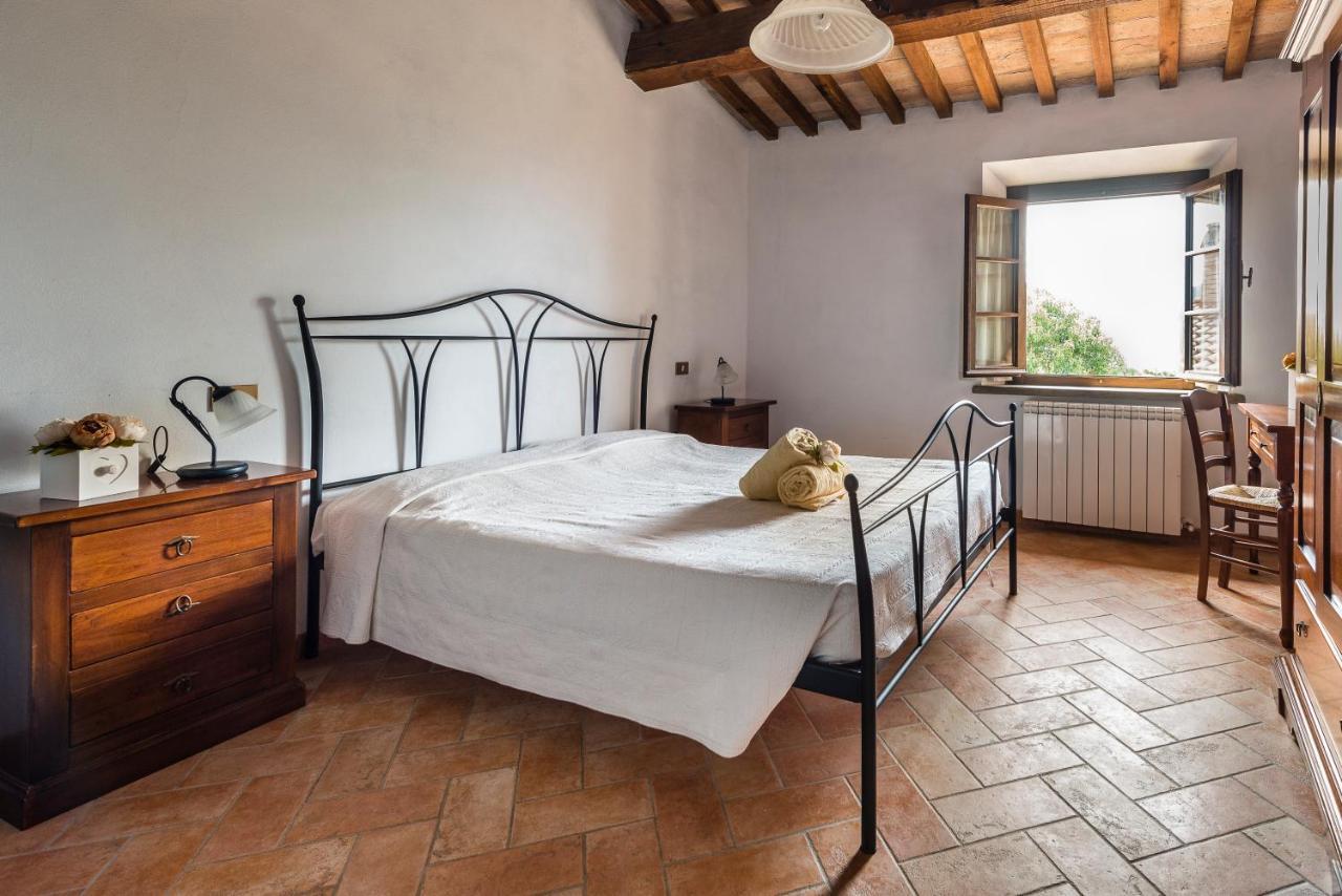 Agriturismo La Ghiraia Санта Луче Екстериор снимка