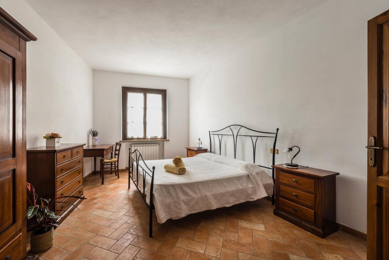 Agriturismo La Ghiraia Санта Луче Екстериор снимка