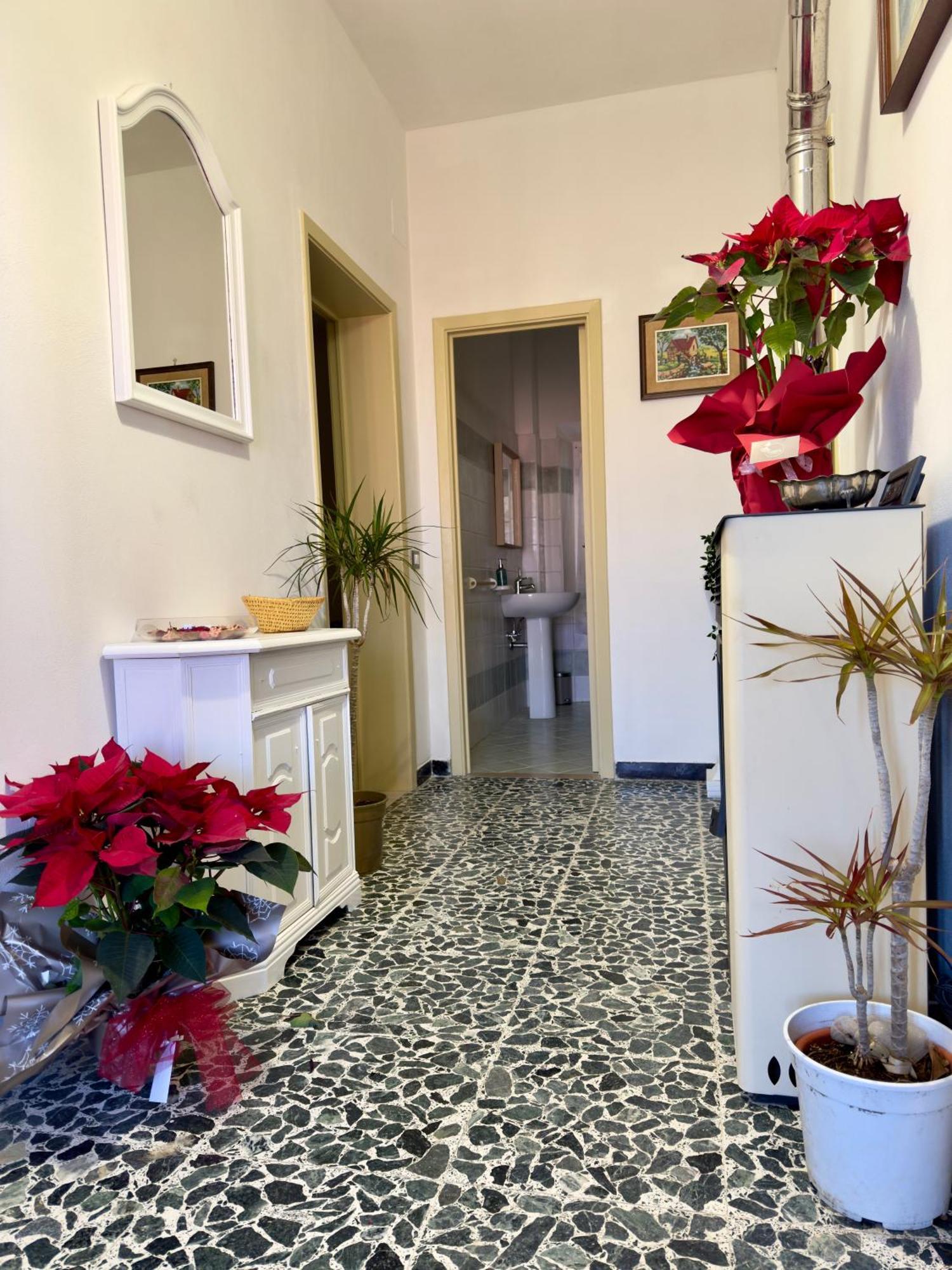 Agriturismo La Ghiraia Санта Луче Екстериор снимка