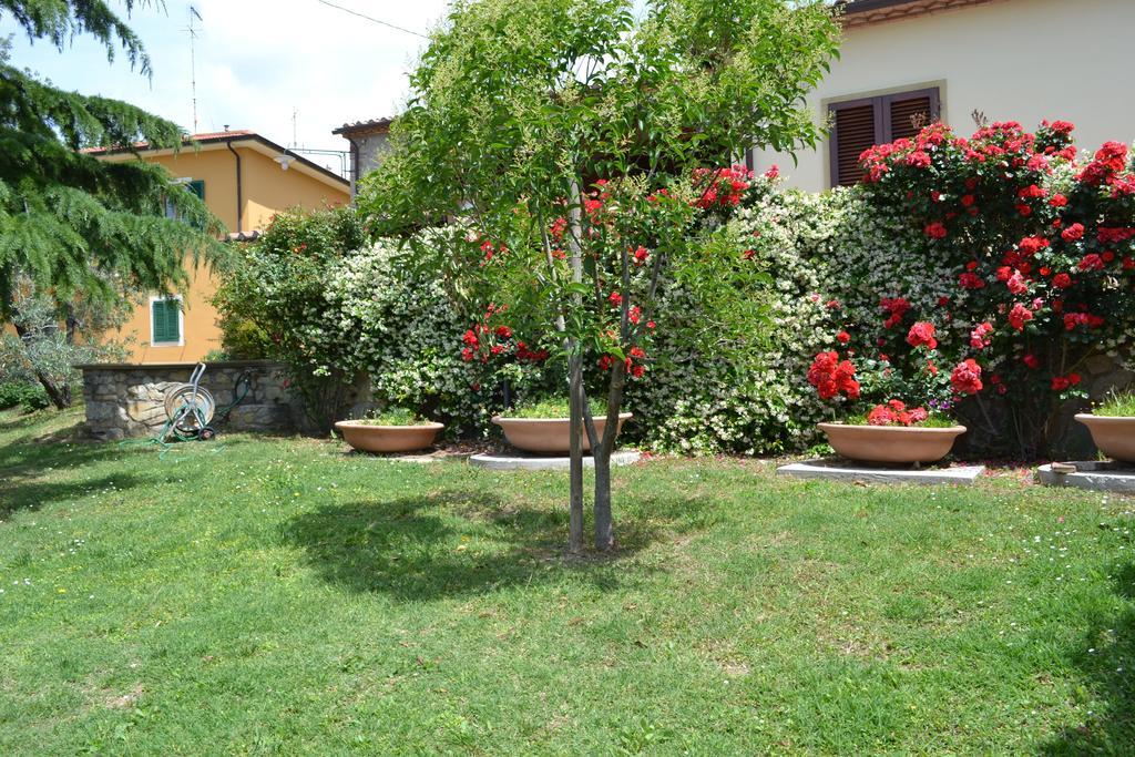 Agriturismo La Ghiraia Санта Луче Екстериор снимка