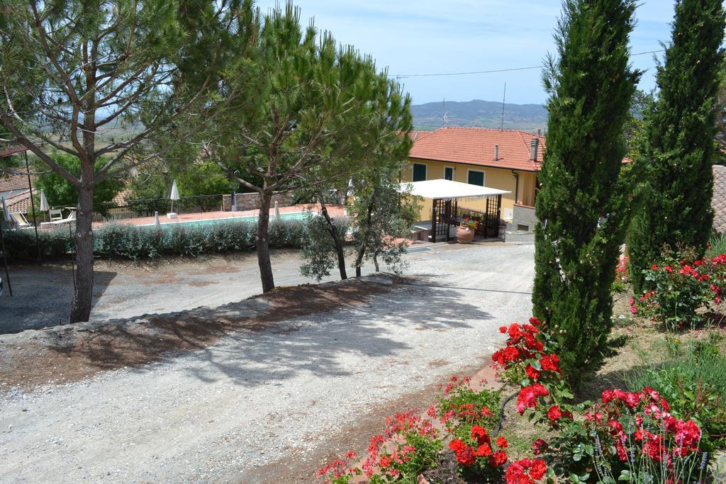 Agriturismo La Ghiraia Санта Луче Екстериор снимка