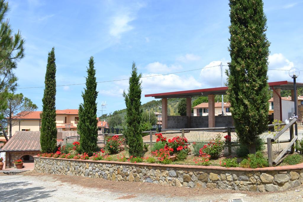 Agriturismo La Ghiraia Санта Луче Екстериор снимка
